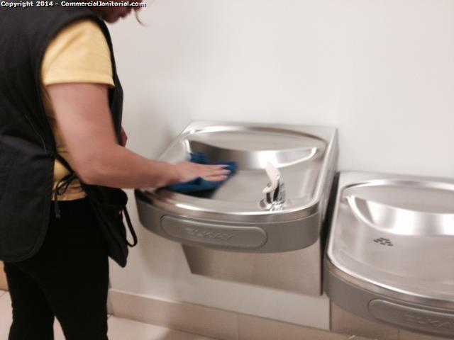 9.3.14 -

Marisol M.

Crew did an amazing job of wiping drinking fountains down.

Looks good.  Crew will be happy!

MM