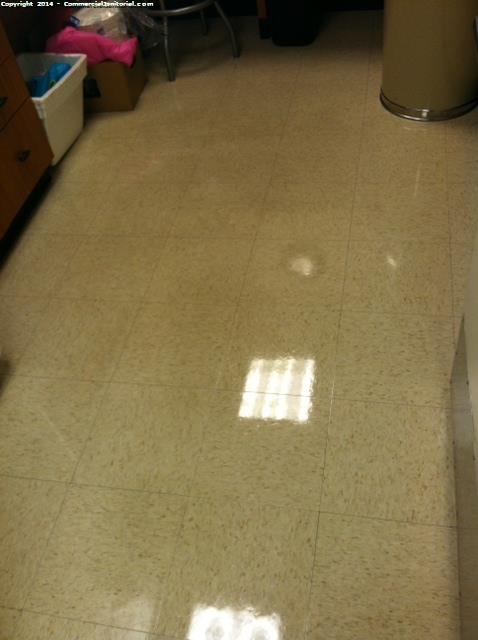 Shinny VCT floor cleaning