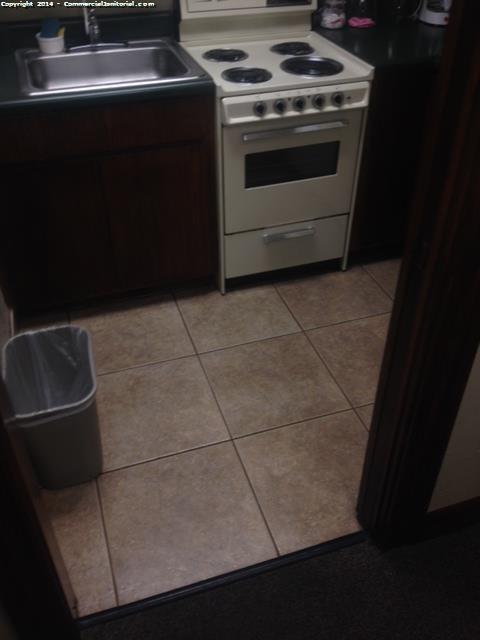 7/7/14 Viviana kitchen detail, floors,cabinets,oven,sink,trash,vents were done.