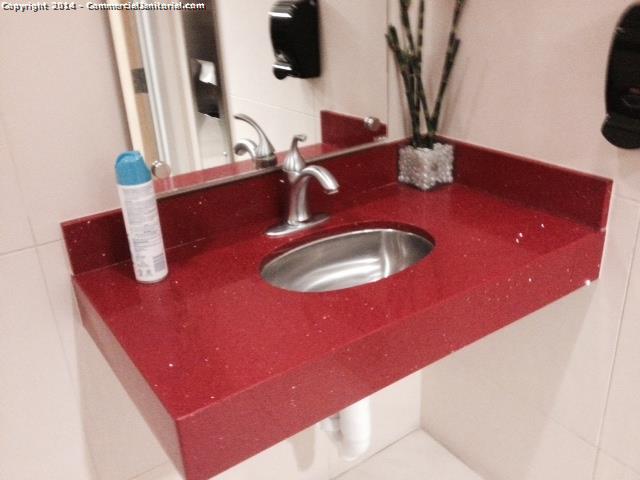 9.3.14 

Ops Manager Korrie M. reporting in.

Crew is doing a great job of removing the hardened calcium on sinks.

Great job crew!

