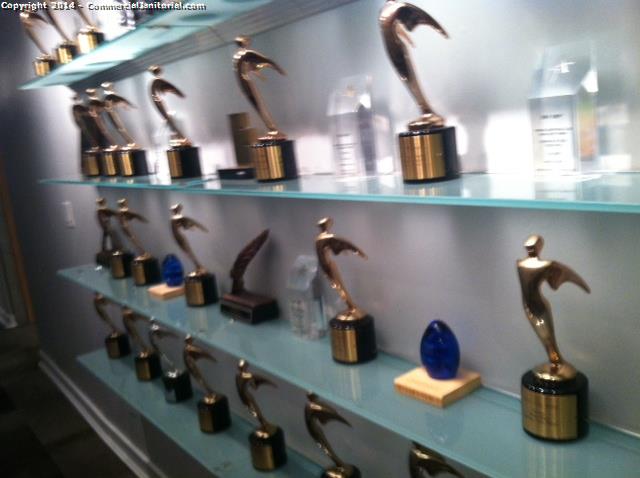 10/22/14

Jerry A. performed inspection at account.

The crew did a great job of dusting trophies and polishing with polishing creme.

Nice work guys!

Jerry A.