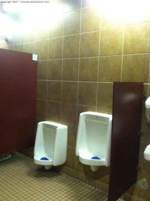 10/27/14

Cecilia F. performed inspection

The crew did a great job of scrubbing the urinals and removing stains.

The client will be happy.

Nice work team!

Cecilia F.