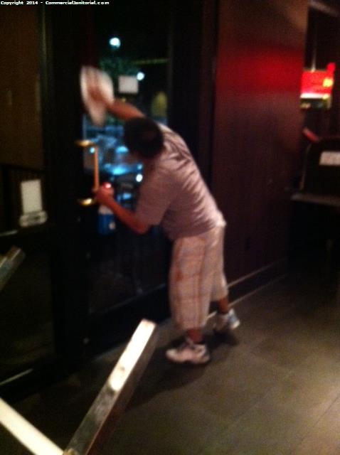 Nightly restaurant cleaning service